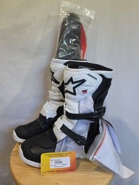 NWT Alpinestars Tech 3S Kids Motocross Boots Black White Size 1 EU 33
